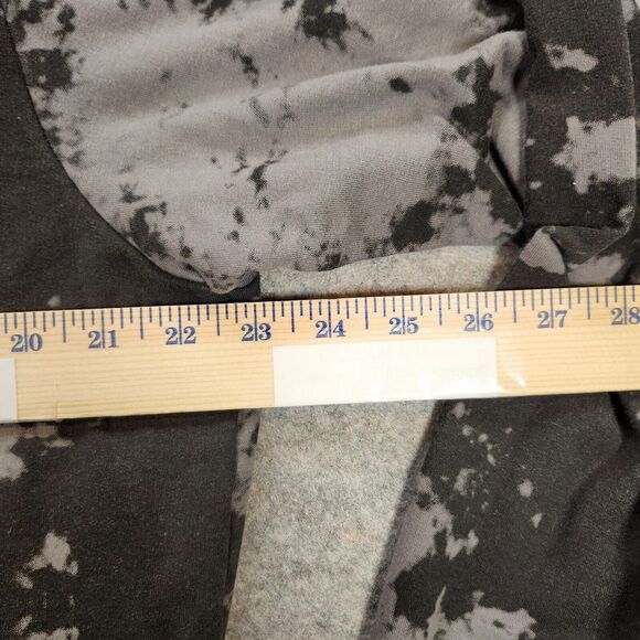 Black Panther Wakanda Forever Hoodie Men Large Black Gray Graphic Camo Marvel - Picture 4 of 12